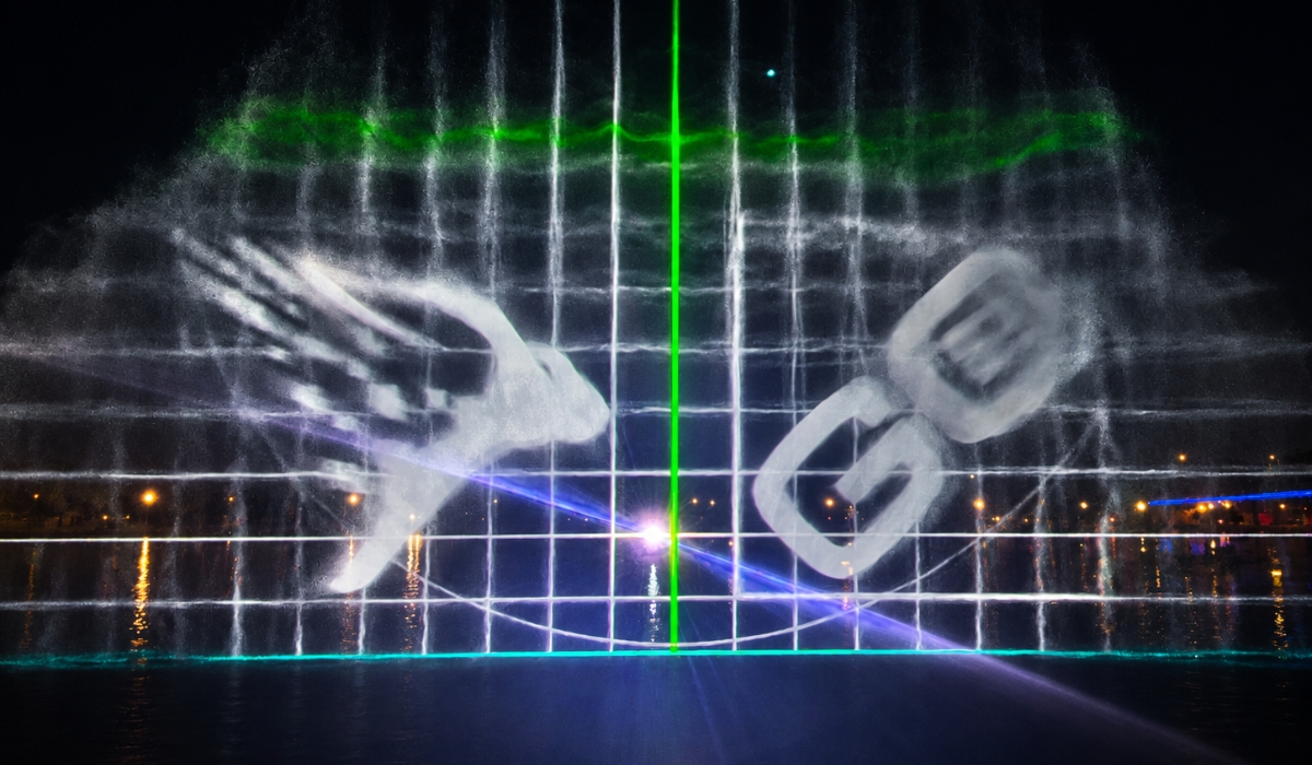 Calibarating Water Screen Projection (1)