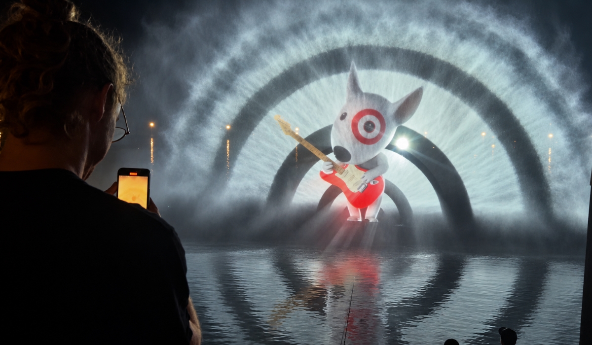 Can You Project a Hologram on a Water Screen (1)