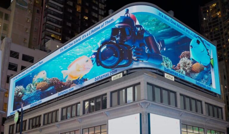 Go2 Productions Visit Bahamas 3D DOOH Ad